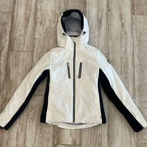 Women’s white tenson ski jacket in perfect condition!
